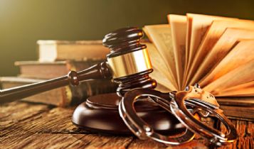 Law & Legal & Attorney: The Importance of a Criminal Lawyer for Court Representation 